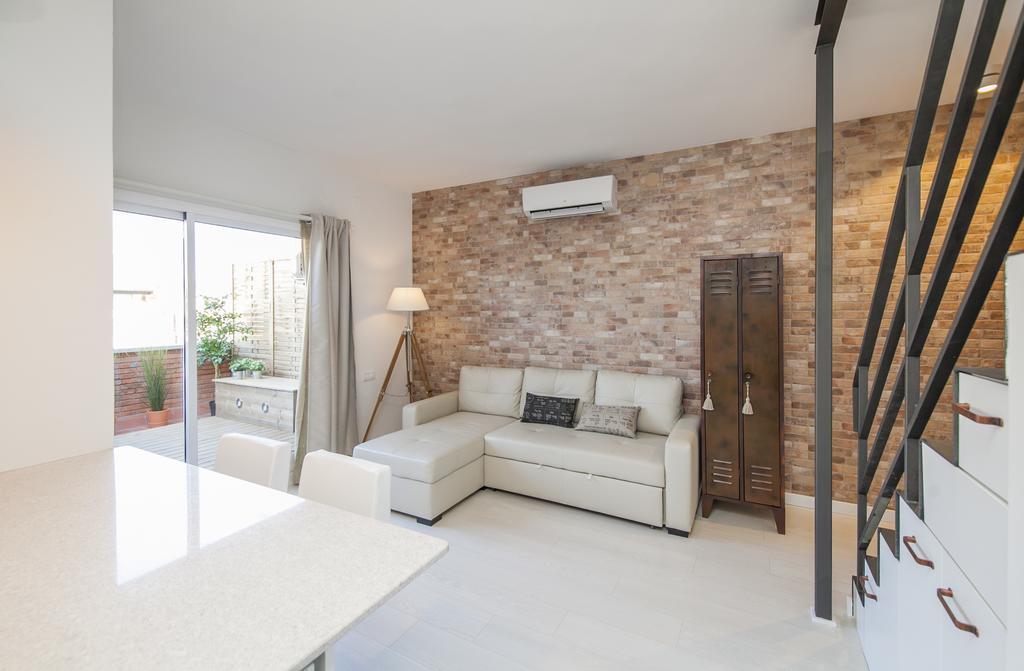 Barcelona Penthouse Private Terrace Sustainable Stay Keyless Access Exterior photo