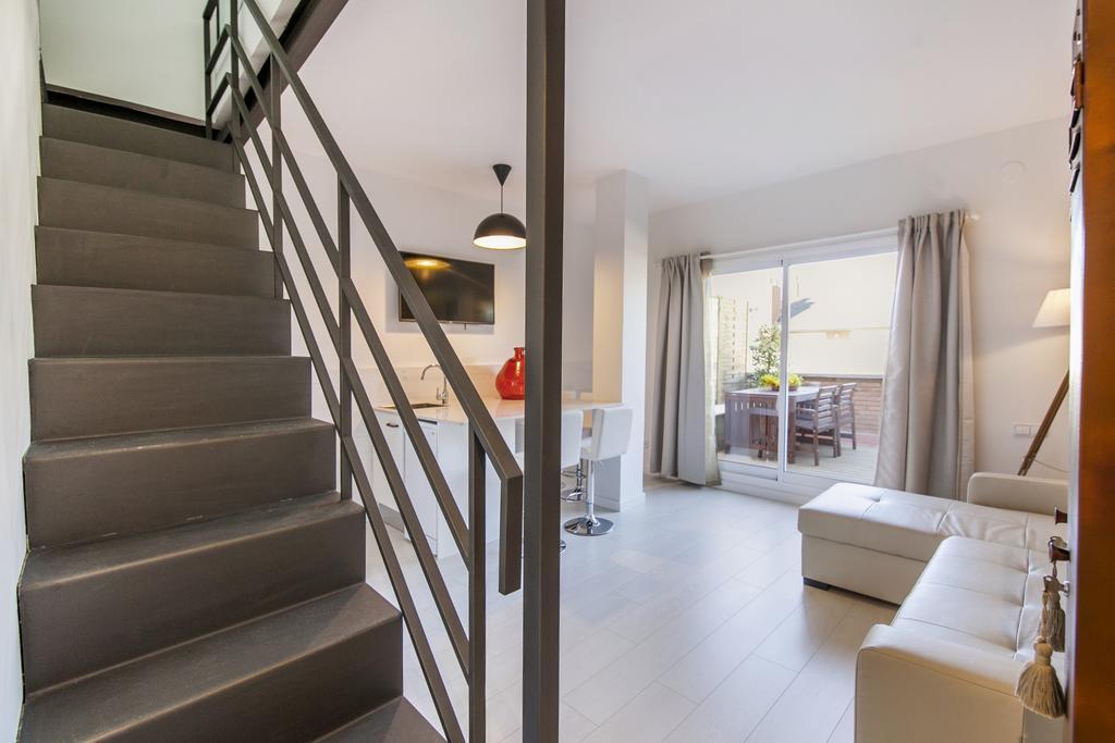 Barcelona Penthouse Private Terrace Sustainable Stay Keyless Access Exterior photo